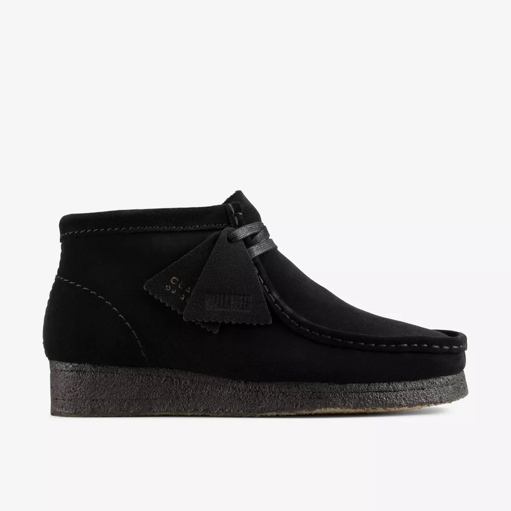 Clark’s Wallabee Boot Black Suede